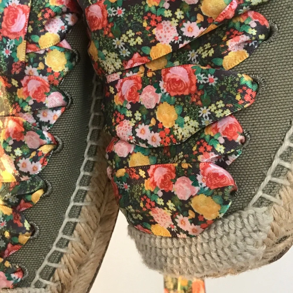 Balenciaga Espadrilles - Picture 4 of 7